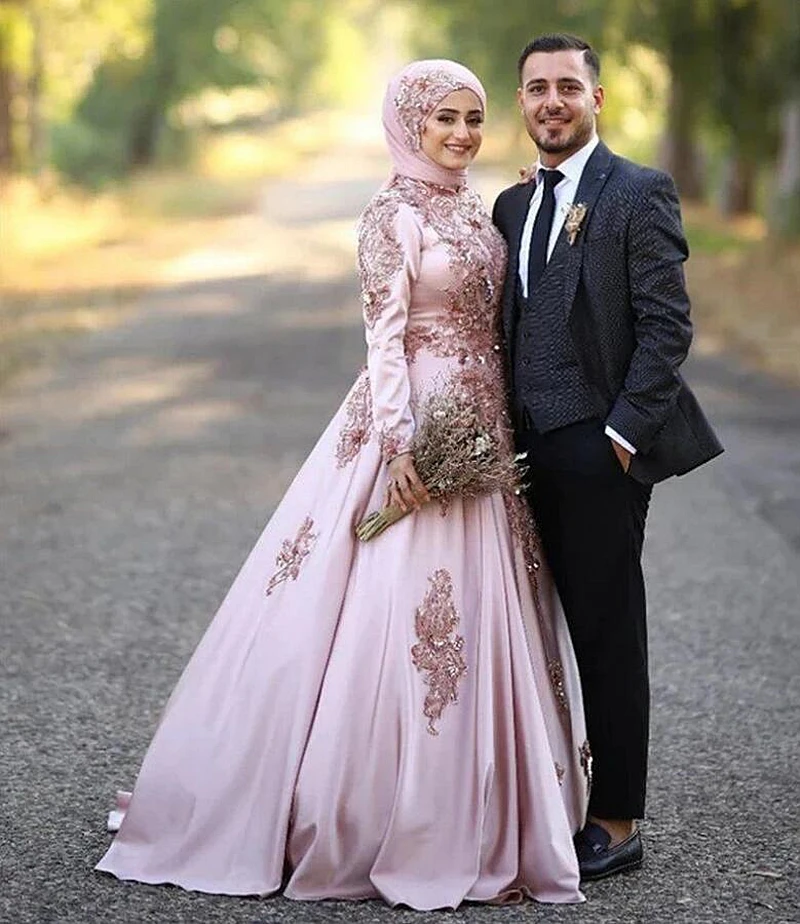 Роскошные мусульманские вечерние платья С кружевными аппликациями из бисера, хиджаб с длинными рукавами, Атласные свадебные платья трапециевидной формы для женщин 2023