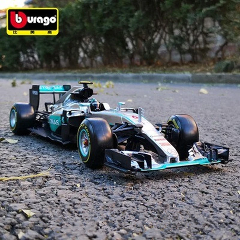 Bburago 1:43 2021 F1 Mercedes-AMG W12 E 44# Льюис Хэмилтон 77# Валттери Боттас Симулятор гоночного автомобиля Формулы-1 из сплава