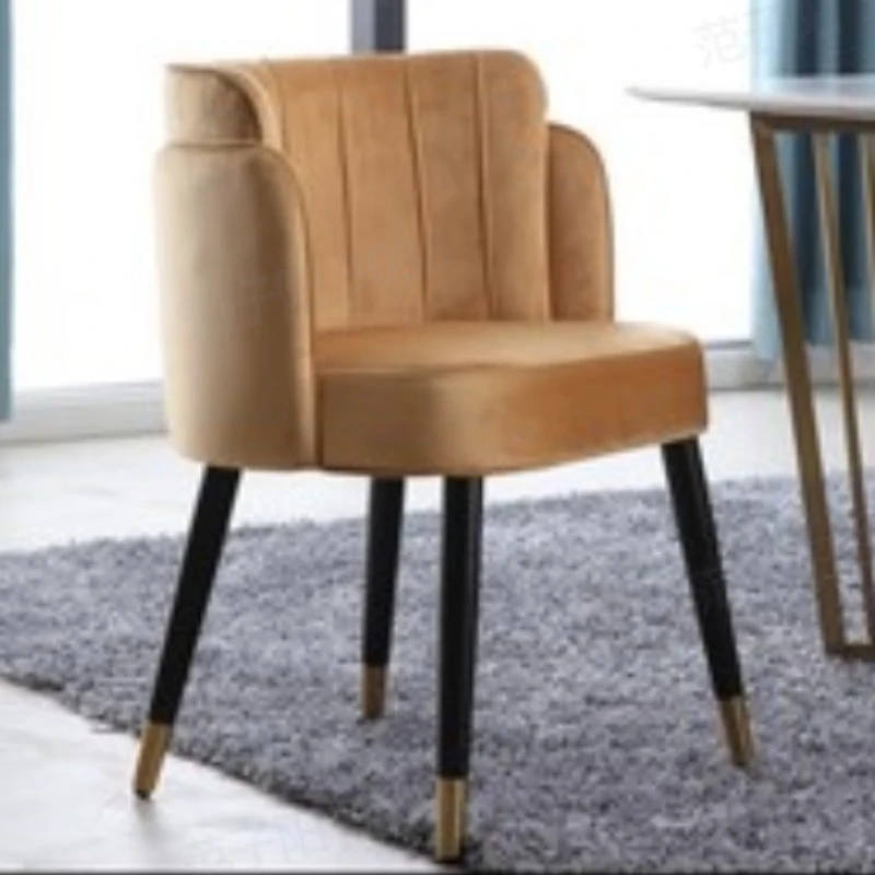 Роскошные стулья с мягкой обивкой для столовой в скандинавском стиле, Модные Нейтральные Элегантные Табуреты, Дизайнерская мебель для салона с черной ножкой Mobili Per La Casa