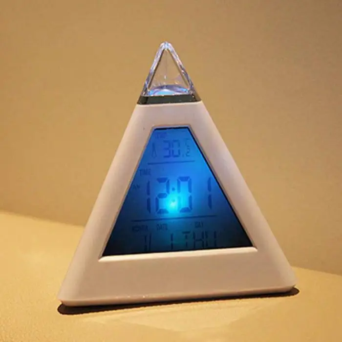 Цифровой светодиодный будильник, 7 цветов, меняющий ночник, отображение времени и температуры, настольные часы в форме пирамиды